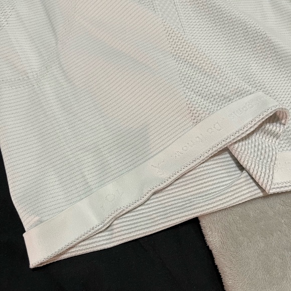 Lululemon swiftly tech short sleeve top - Picture 3 of 3